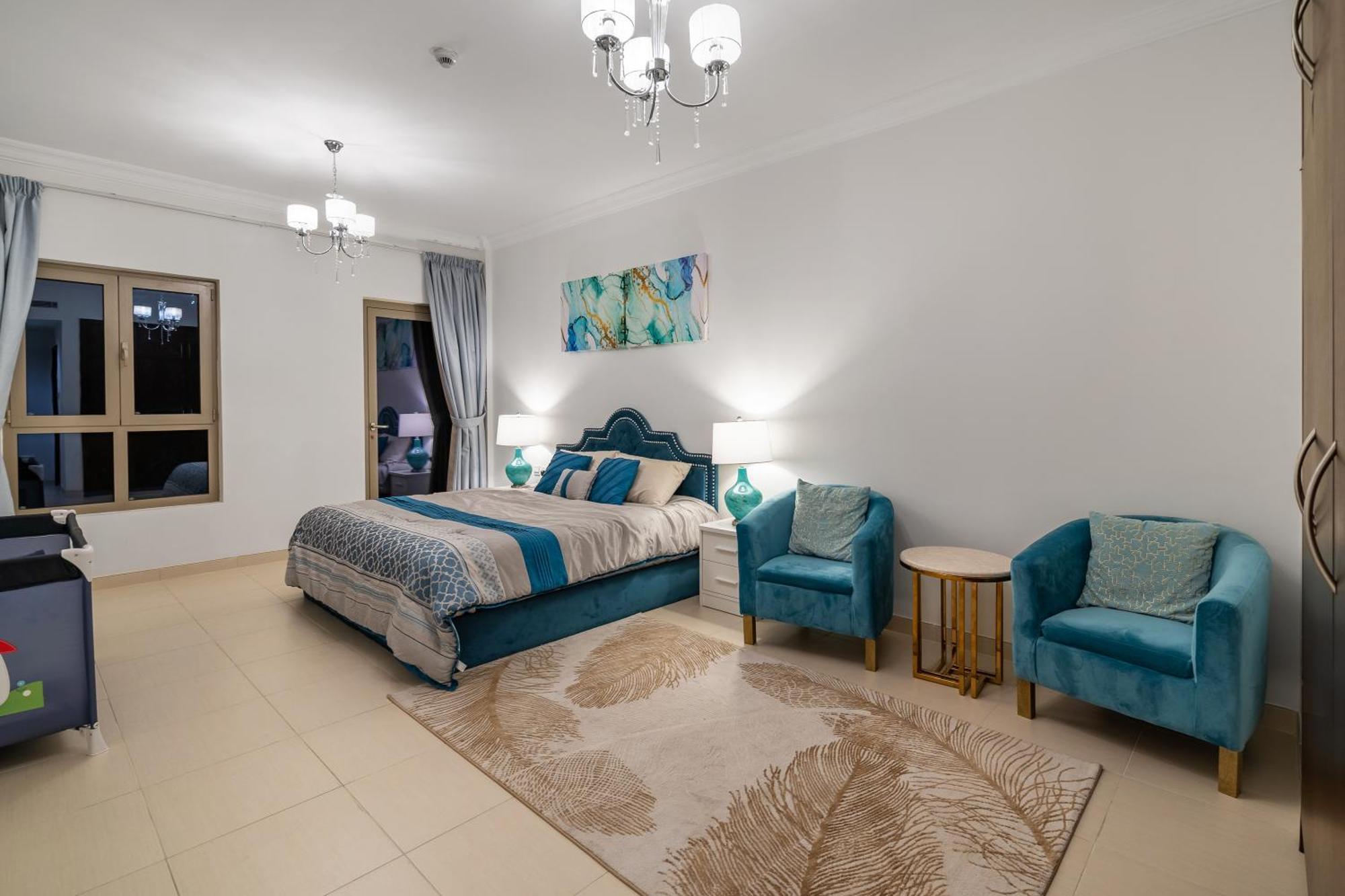 Amazing Beachfront Near Atlantis Waterpark By Simply Comfort Sarai Palm Jumeirah Dubai