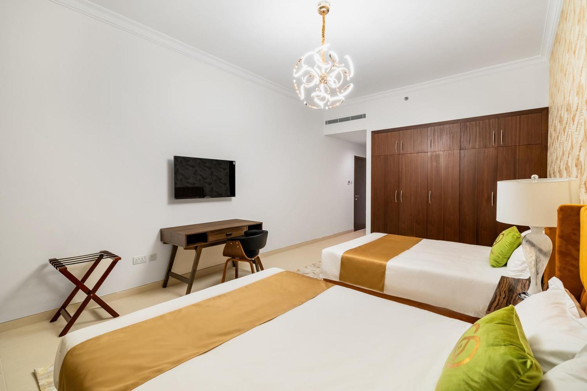 Amazing Beachfront Near Atlantis Waterpark By Simply Comfort Sarai Palm Jumeirah Apartment *