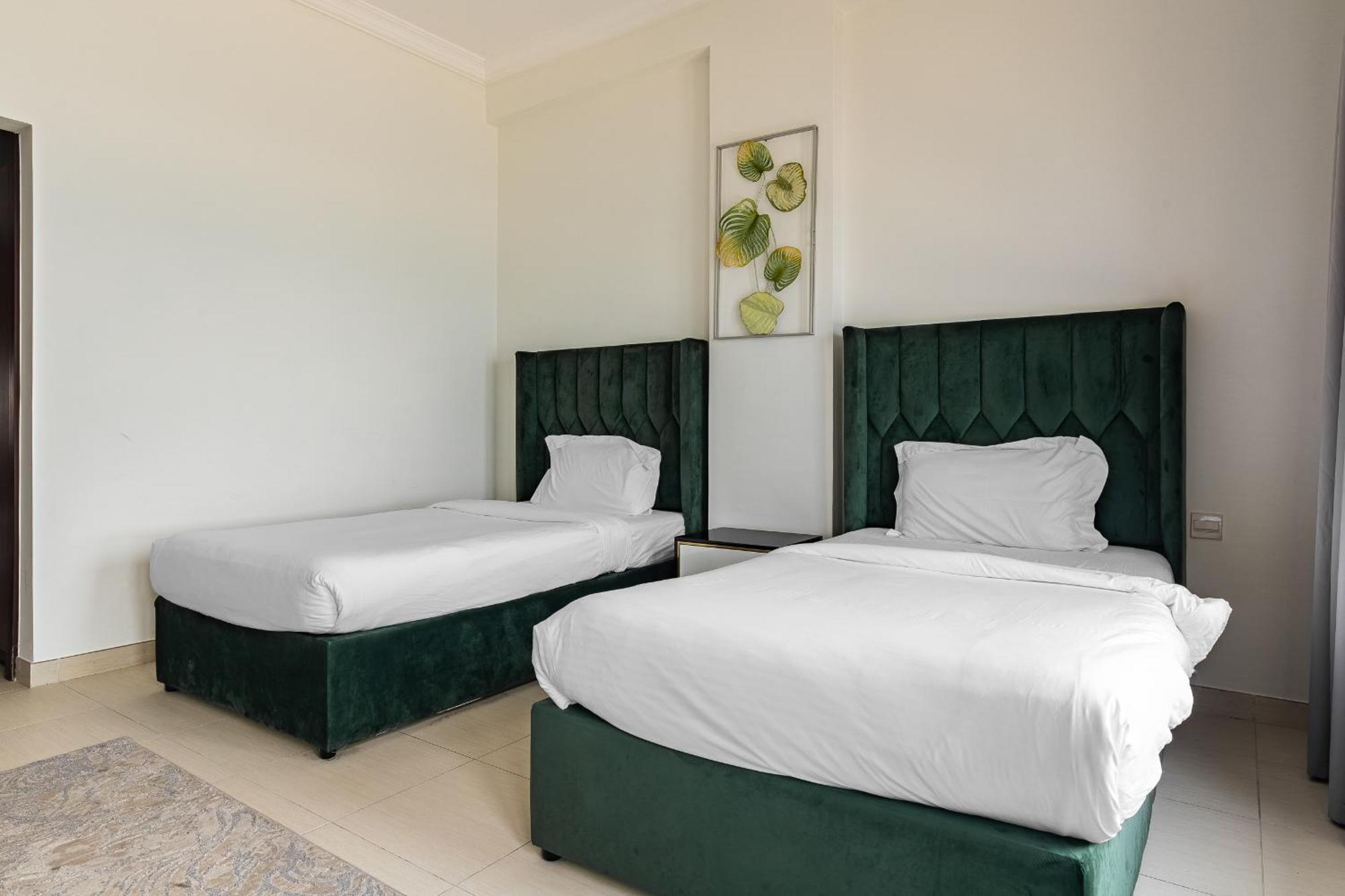 Amazing Beachfront Near Atlantis Waterpark By Simply Comfort Sarai Palm Jumeirah