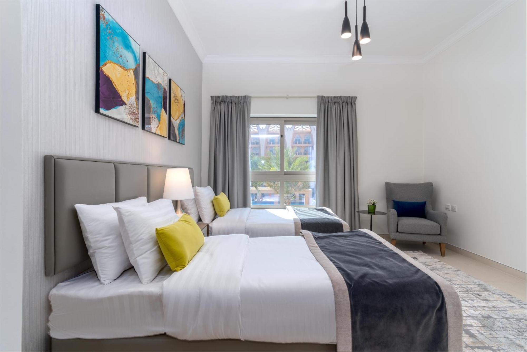 Apartment Amazing Beachfront Near Atlantis Waterpark By Simply Comfort Sarai Palm Jumeirah