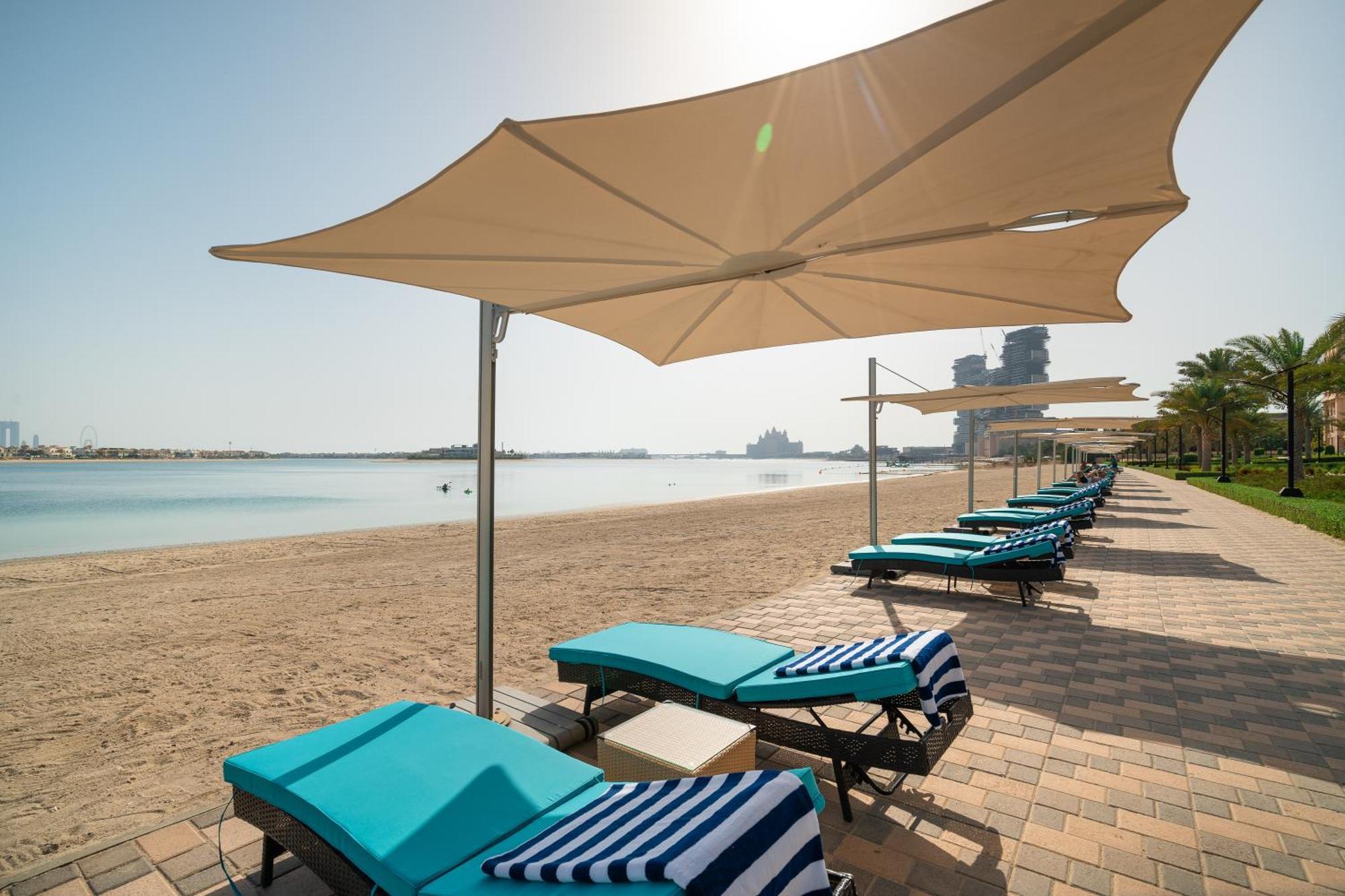 Amazing Beachfront Near Atlantis Waterpark By Simply Comfort Sarai Palm Jumeirah Apartment *